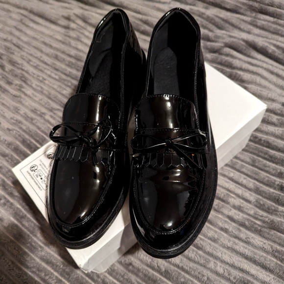 Shein Loafers - Picture 1 of 3